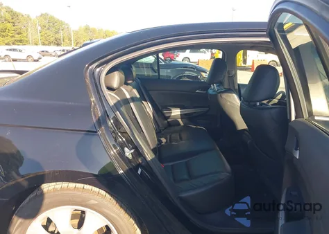 2009 Honda Accord 2.4 Ex-L from USA, damaged, VIN 1HGCP26809A090129